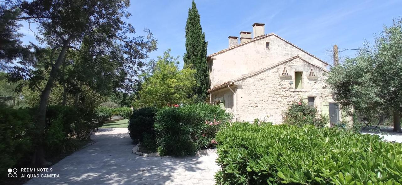 Le Mas Neuf 1752 Arles Luaran gambar