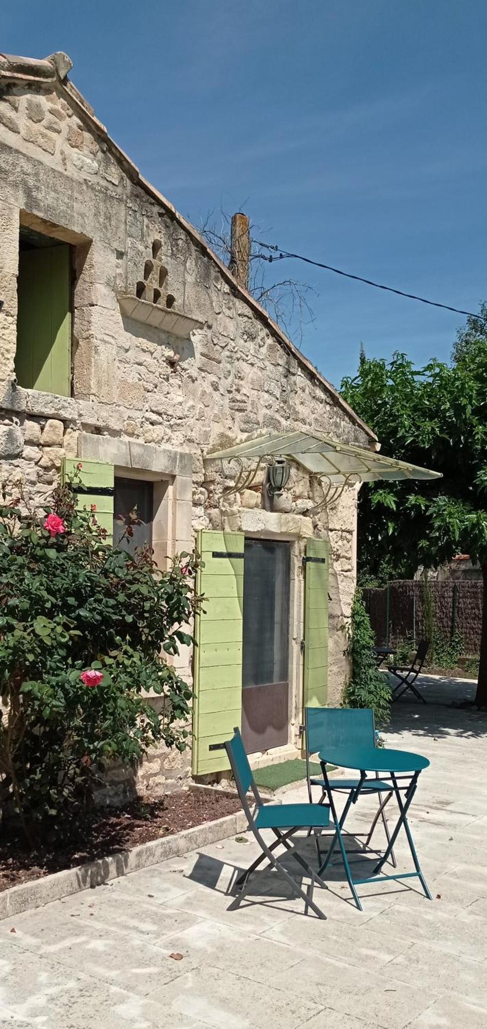 Le Mas Neuf 1752 Arles Bilik gambar